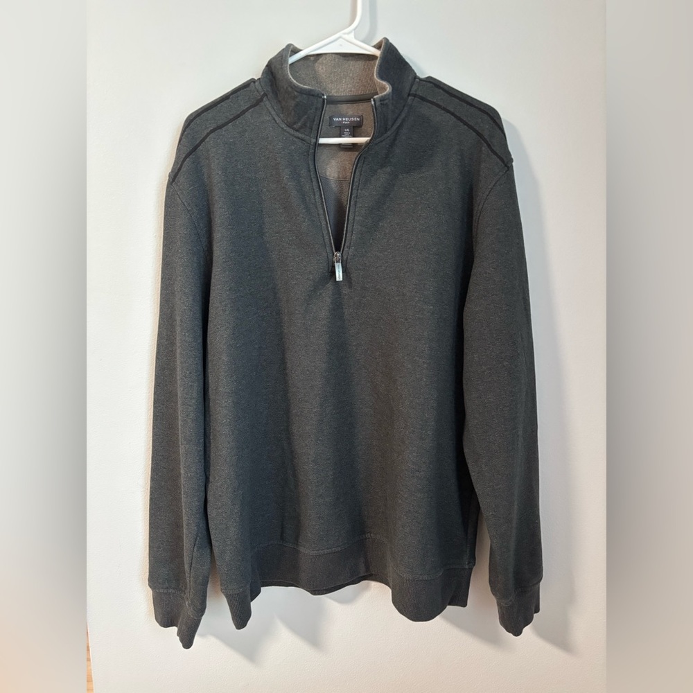 Men’s Van Heusen Quarter Zip Sweatshirt